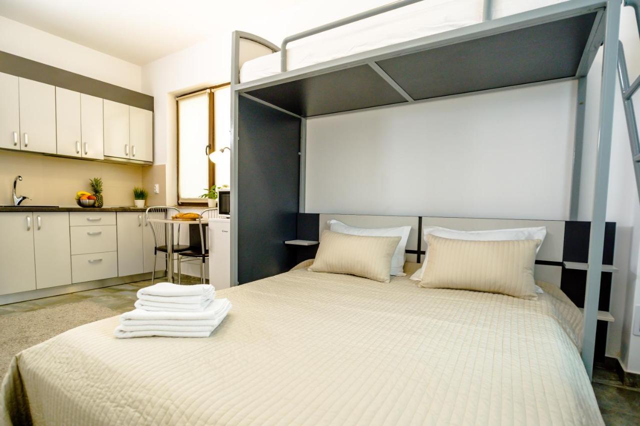 Conceptht Regim Hotelier Яссы Экстерьер фото